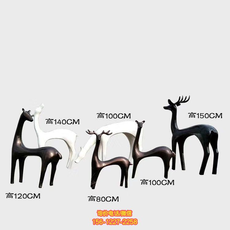 抽象動(dòng)物雕塑，用玻璃鋼裝點(diǎn)廣場售樓部